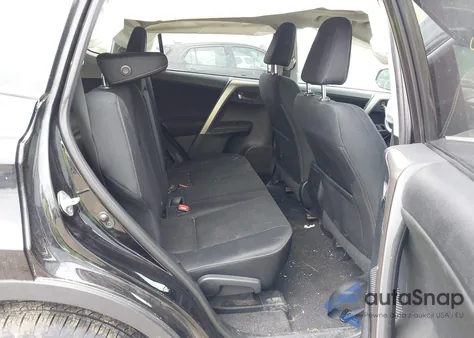 2014 Toyota Rav4 Xle z USA, uszkodzony, nr VIN 2T3RFREV3EW159967